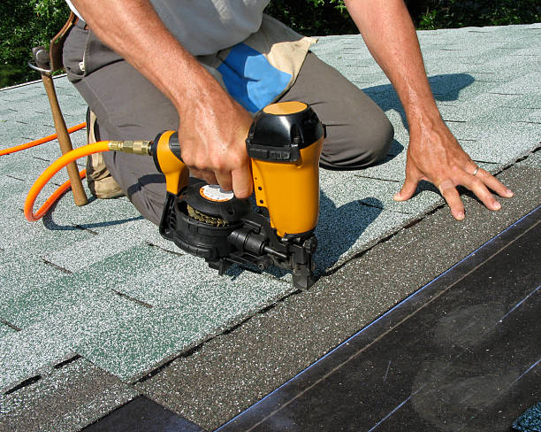 Best Roof Repair Services  in Pearisburg, VA